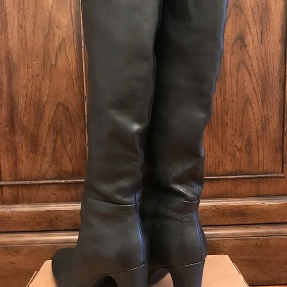 Aerosols comfortable and classic tall leather boots - Picture 2 of 16